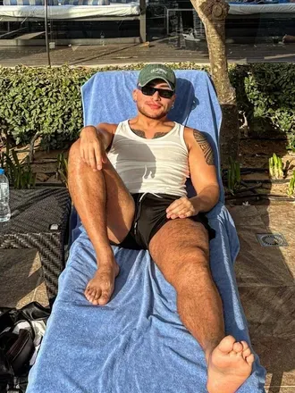 OnlyFans of latino.dubai.massage