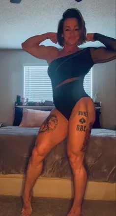 OnlyFans account  simonesteelevip avatar 1