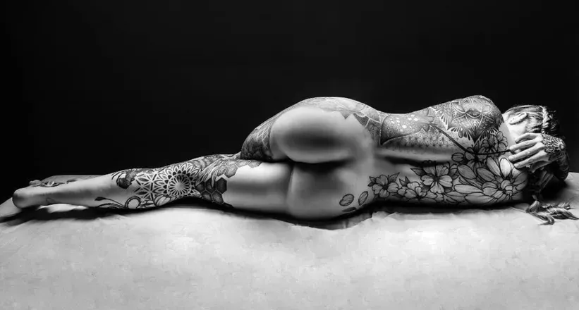 OnlyFans cuenta anneamor header 2