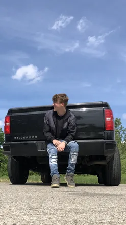 OnlyFans account  walkertevans header 2