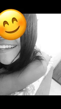 OnlyFans cuenta zinha2023 avatar 1