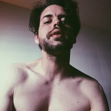 OnlyFans cuenta yes-i-have-an-of-page avatar 1