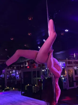 OnlyFans account  loverbabiexxx header 2