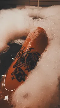 OnlyFans account  xxxsaarahxxx header 2