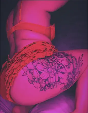 OnlyFans cuenta diaryofaswingingcouple avatar 1