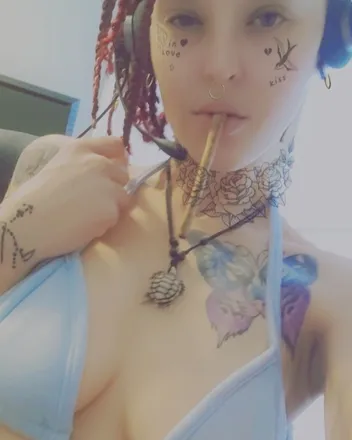 OnlyFans cuenta bigpurrrrnika header 2