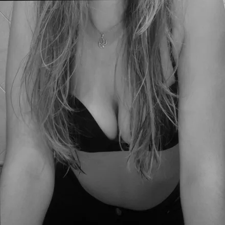 OnlyFans cuenta silvia00 header 2