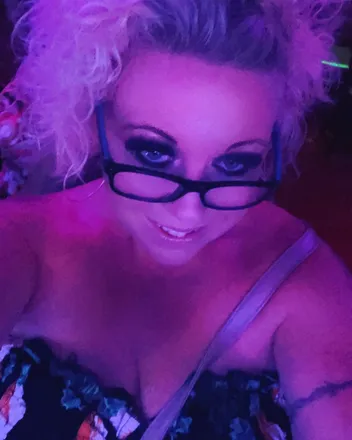 OnlyFans cuenta deseree99 header 2
