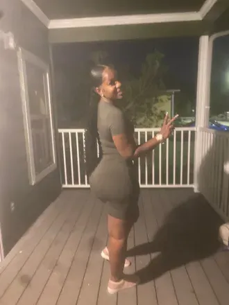 OnlyFans cuenta bootyjuicy_5 avatar 1