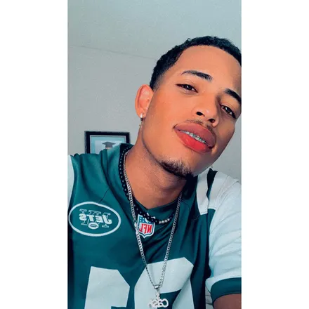 OnlyFans account  u113930850 header 2