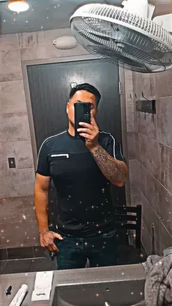 OnlyFans cuenta omar88865 avatar 1