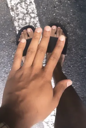 OnlyFans cuenta kingprettyfeet header 2