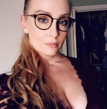 OnlyFans cuenta deadlyinnocence avatar 1