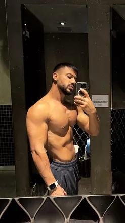 OnlyFans cuenta dommtyler header 2