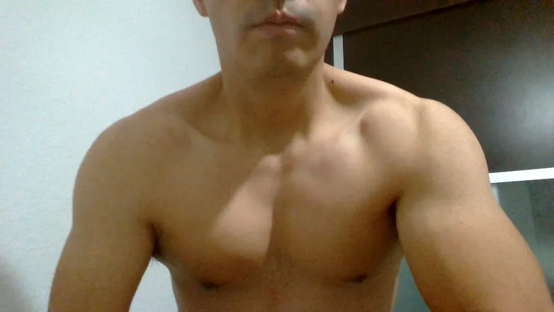 OnlyFans cuenta pio007max header 2