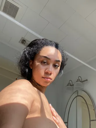 OnlyFans cuenta koko1090 header 2