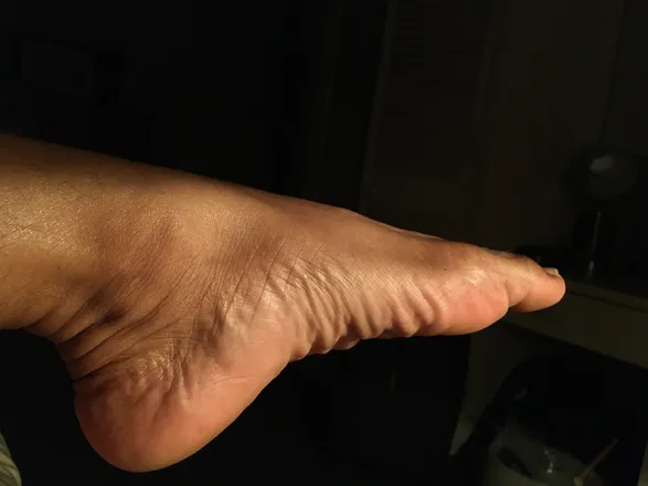 OnlyFans cuenta youreroticboi header 2