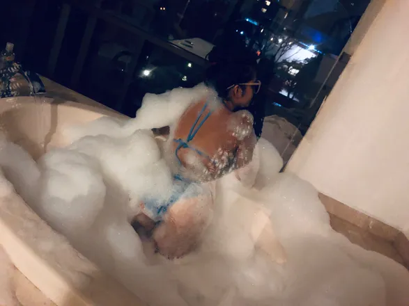 OnlyFans account  melany3004 header 2