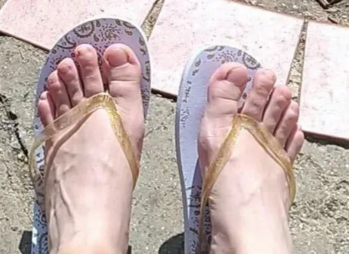 OnlyFans cuenta cicifeetcici avatar 1