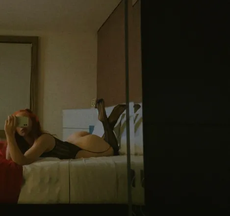 OnlyFans cuenta onlymeeale header 2
