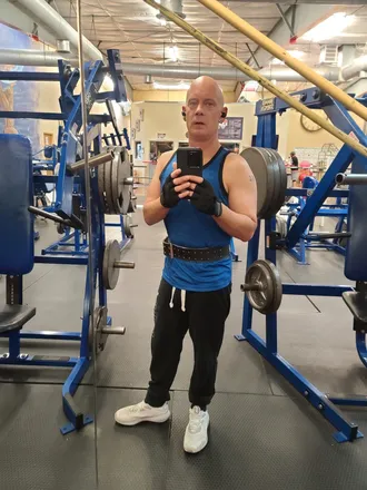 OnlyFans cuenta funsizedaddy69 header 2