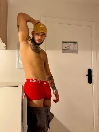OnlyFans cuenta alex28s avatar 1