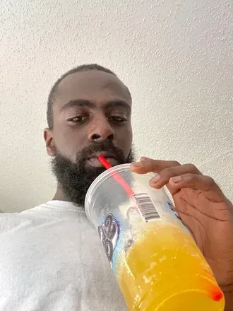 OnlyFans cuenta yagirlfavoritetoy avatar 1