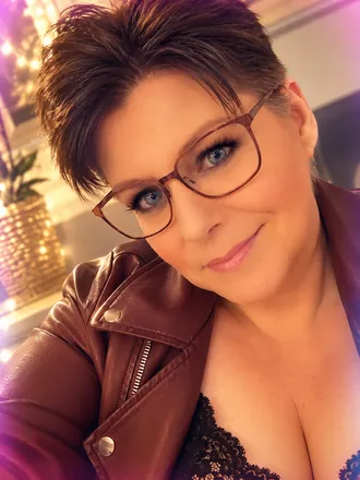 OnlyFans account  u86075505 header 2