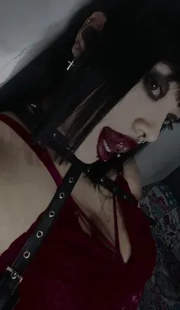 OnlyFans cuenta vampirefit avatar 1