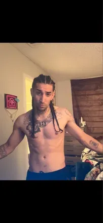 OnlyFans cuenta watchmesmokenaked header 2