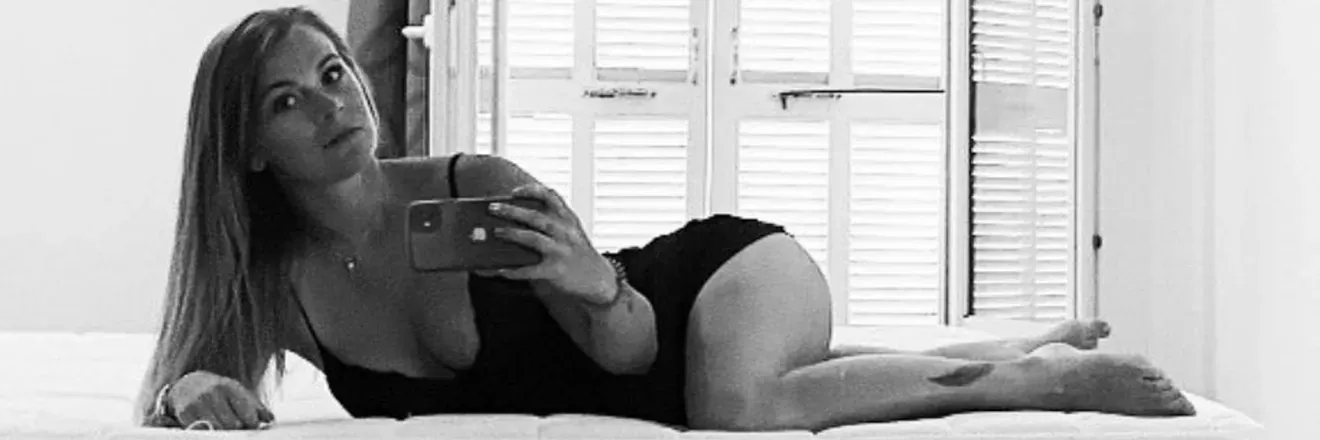 OnlyFans cuenta missroze69 header 2
