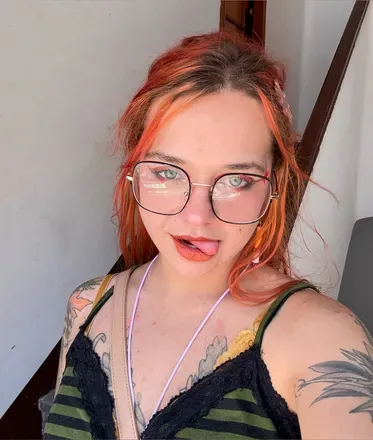 OnlyFans account  xhuronax avatar 1