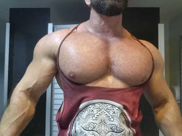 OnlyFans cuenta bear_bodybuilder header 2