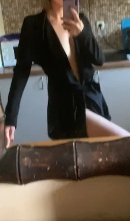 OnlyFans account  shems avatar 1