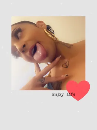 OnlyFans cuenta therealpeacan93 header 2