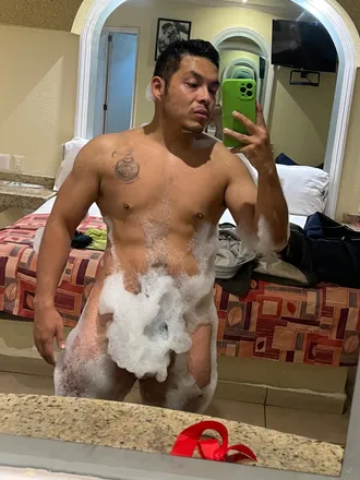 OnlyFans account  kevinro40666939 avatar 1