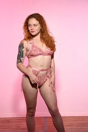 OnlyFans cuenta scarlet_fever_dreams avatar 1