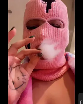 OnlyFans cuenta lamastoxica305 avatar 1