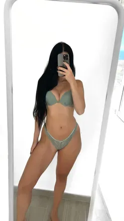 OnlyFans cuenta ninie95 avatar 1