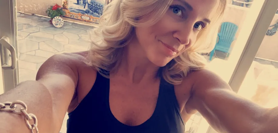 OnlyFans cuenta miss_ariel_rose header 2