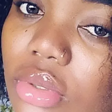 OnlyFans cuenta izzytheekiaqueen header 2