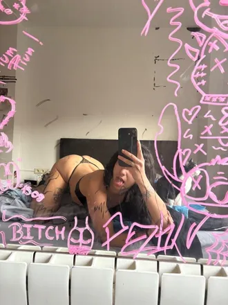 OnlyFans cuenta mvmygxlden header 2