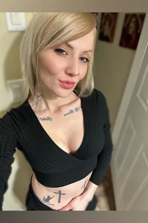 OnlyFans cuenta tattedupprincessxxx avatar 1