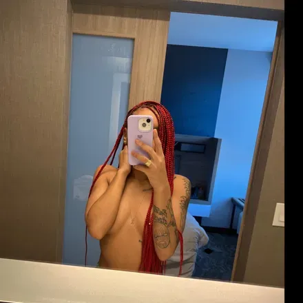 OnlyFans cuenta kayw6402 avatar 1