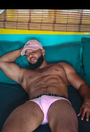 OnlyFans cuenta edwynalonefree header 2