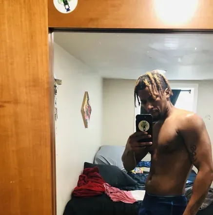 OnlyFans cuenta prettyflocko avatar 1