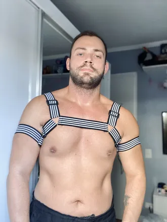 OnlyFans cuenta mikobr94 header 2