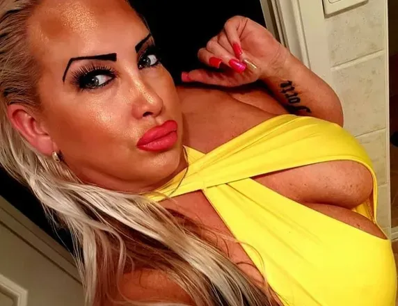 OnlyFans cuenta djpamelamc avatar 1