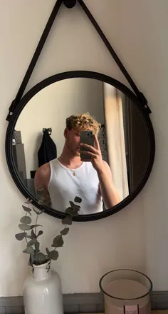 OnlyFans cuenta sasha-wallsh header 2