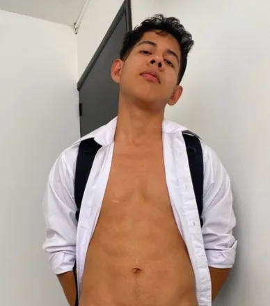 OnlyFans account  pollitoec header 2